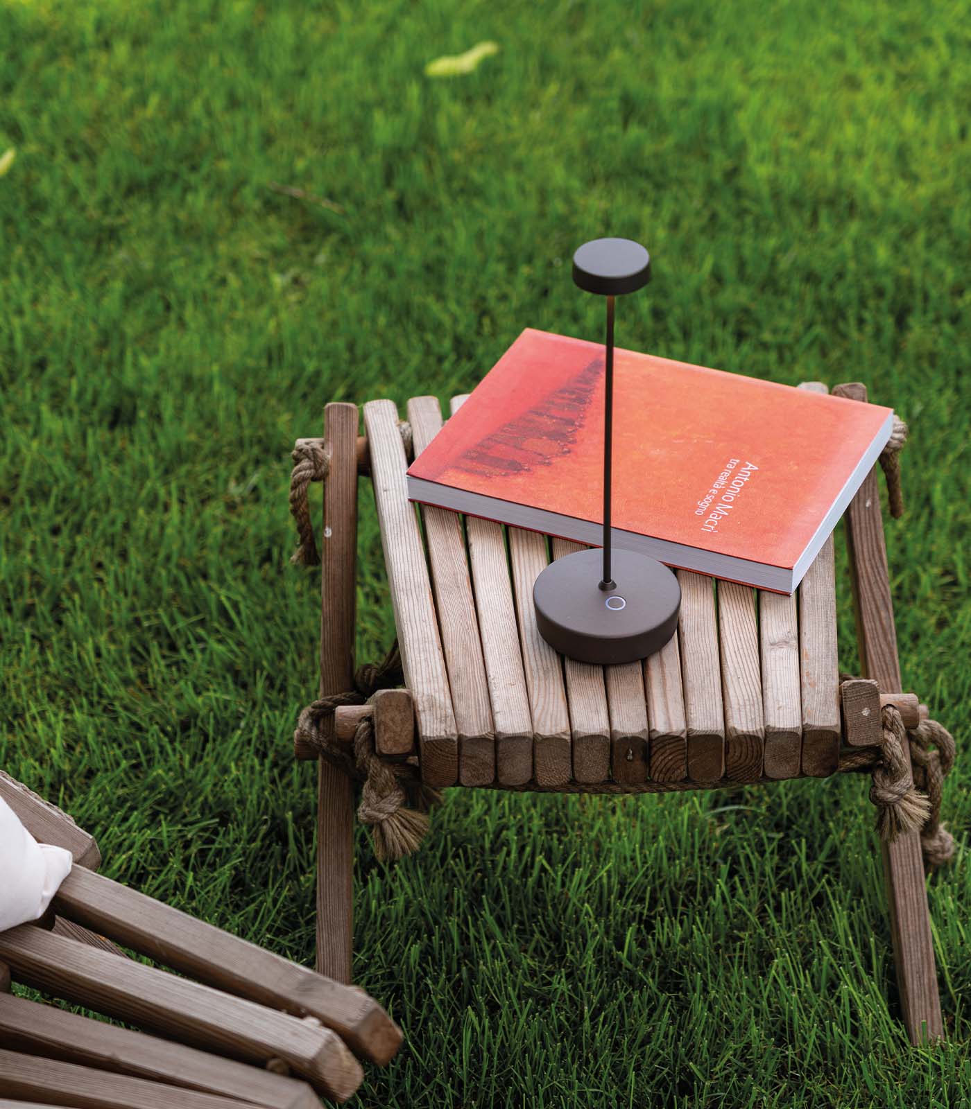 Swap Table Lamp - Image 4