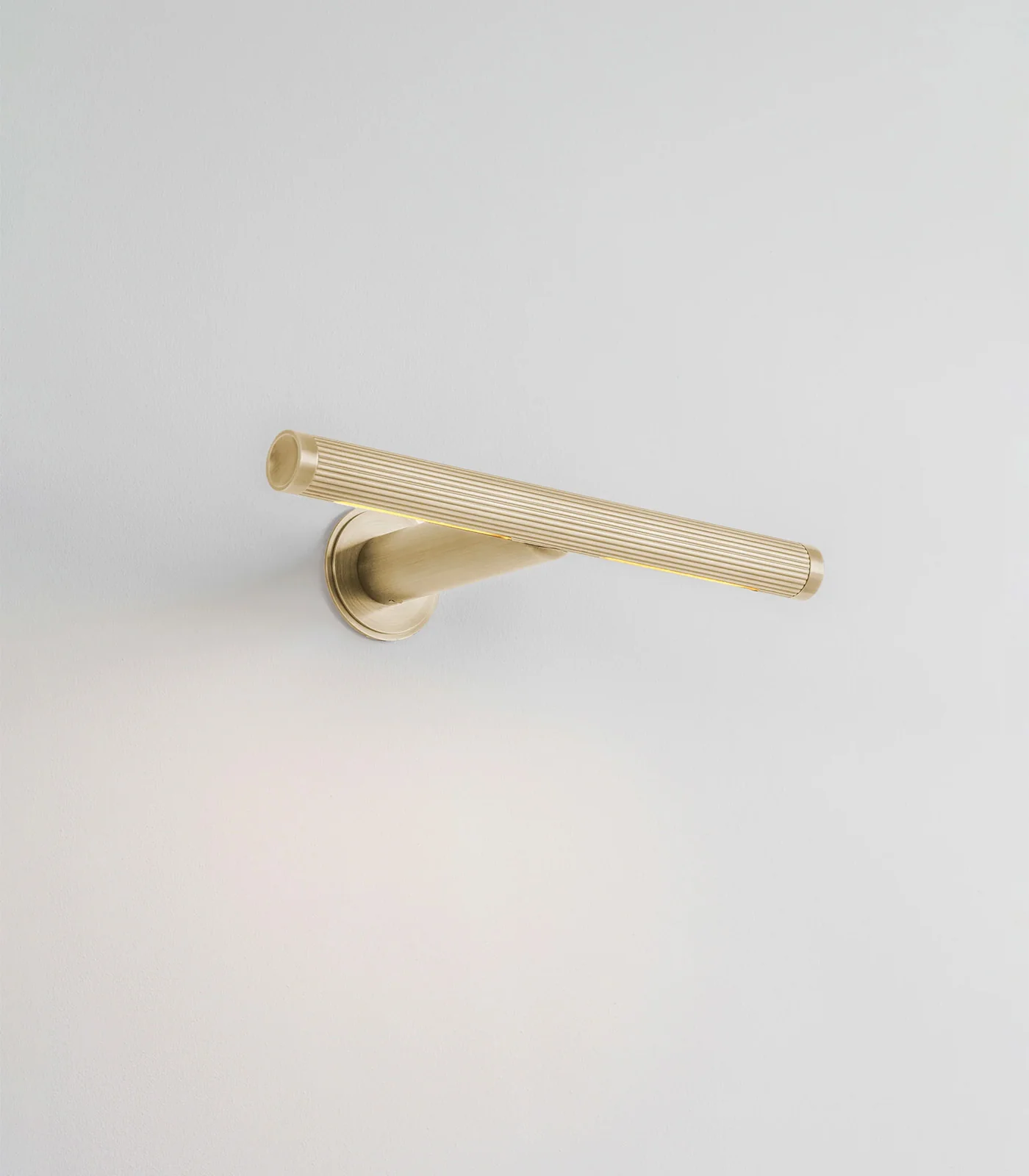 Talbot Picture Wall Light - Image 12