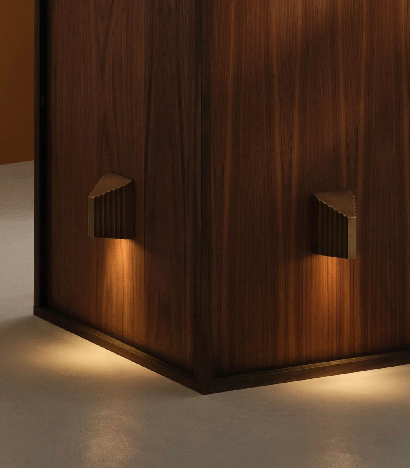 Tor Mini Wall Light - Image 2