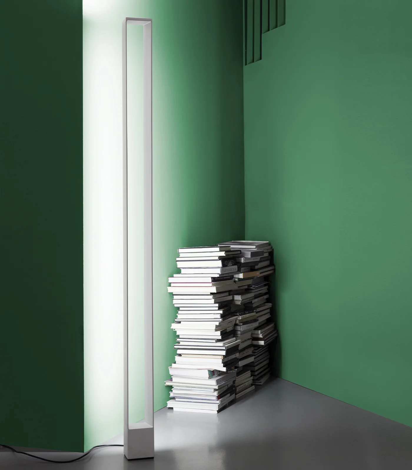 Tru Floor Lamp - Image 10