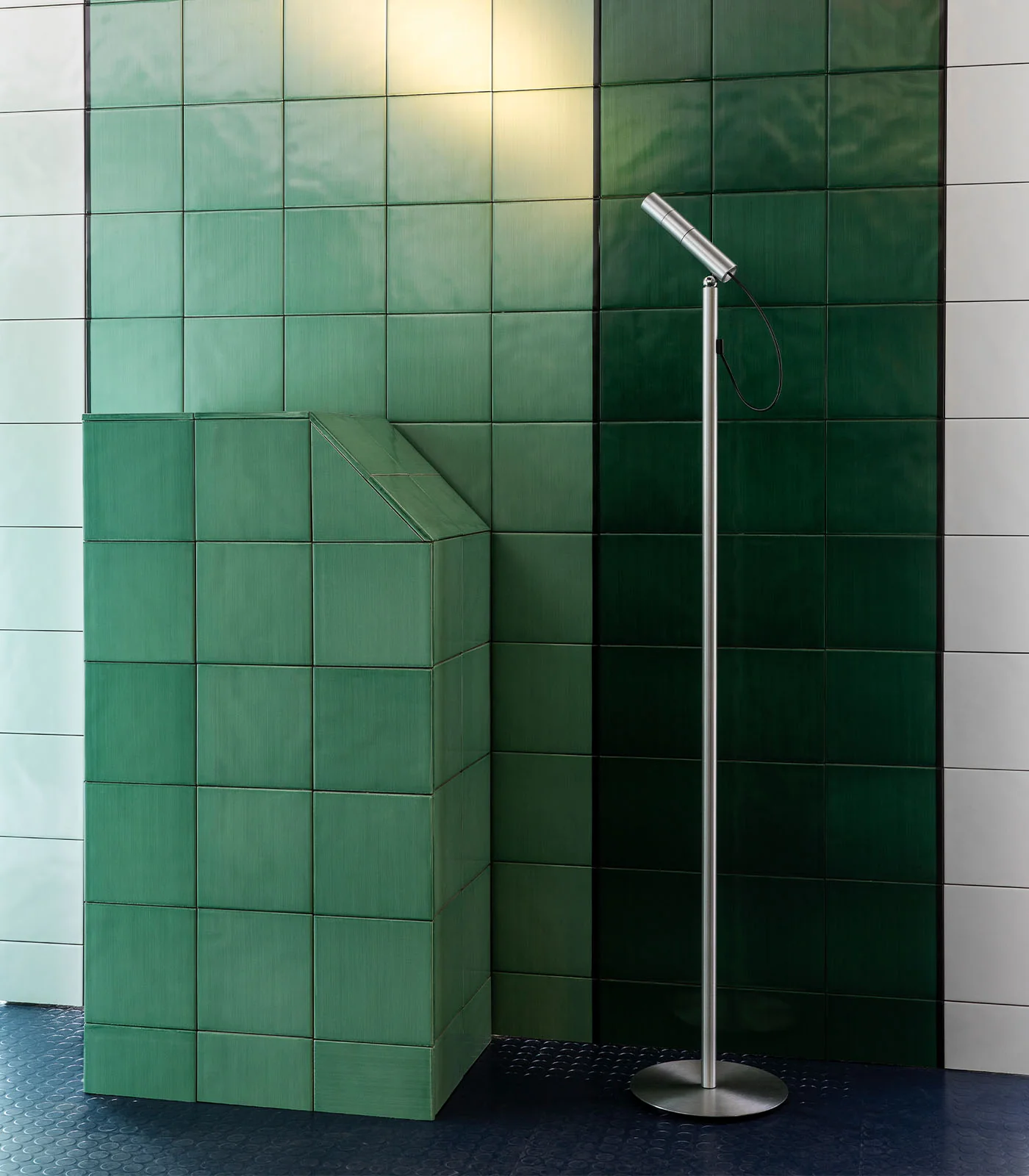 Type Floor Lamp