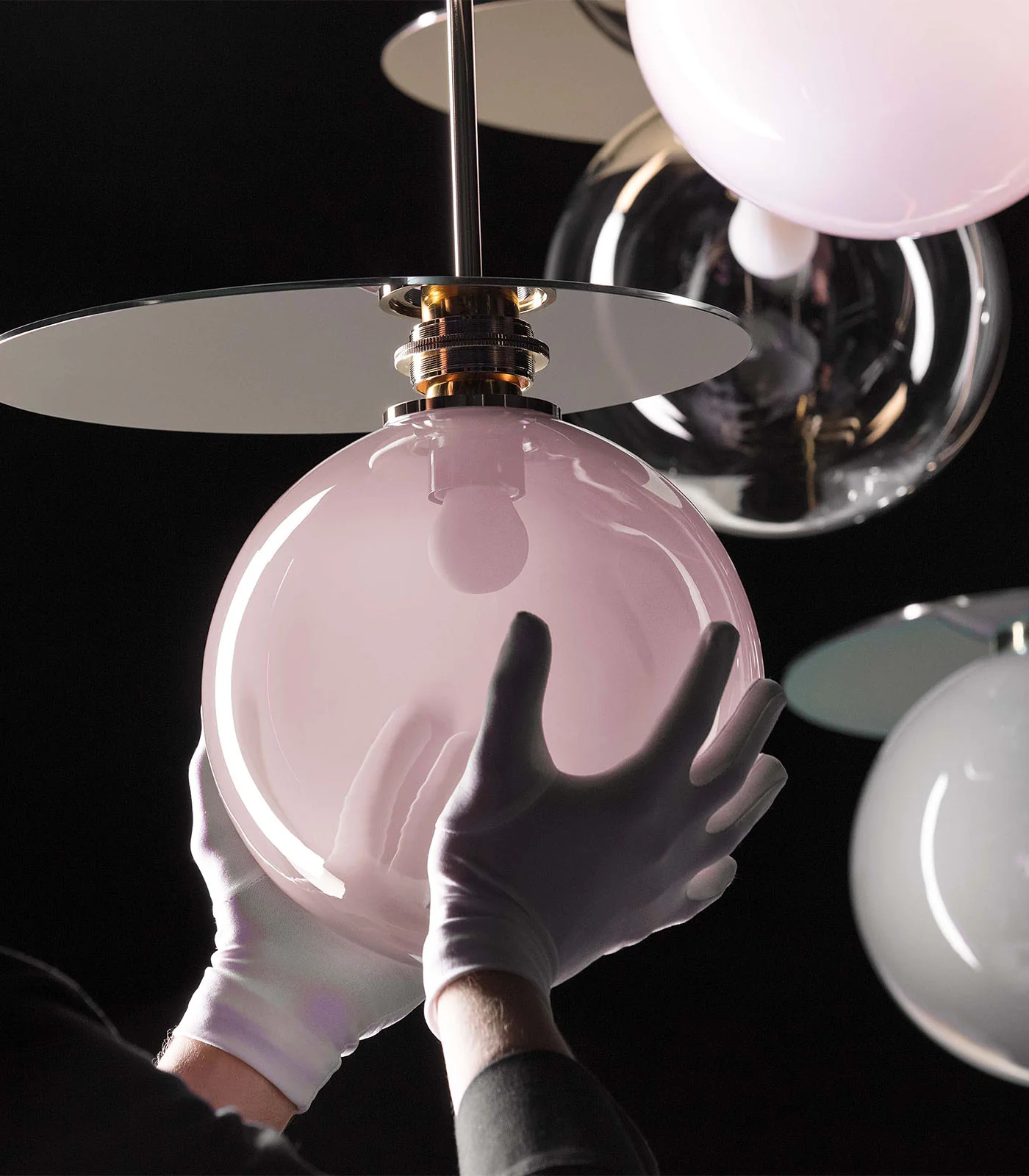 Umbra Pendant Light - Image 3