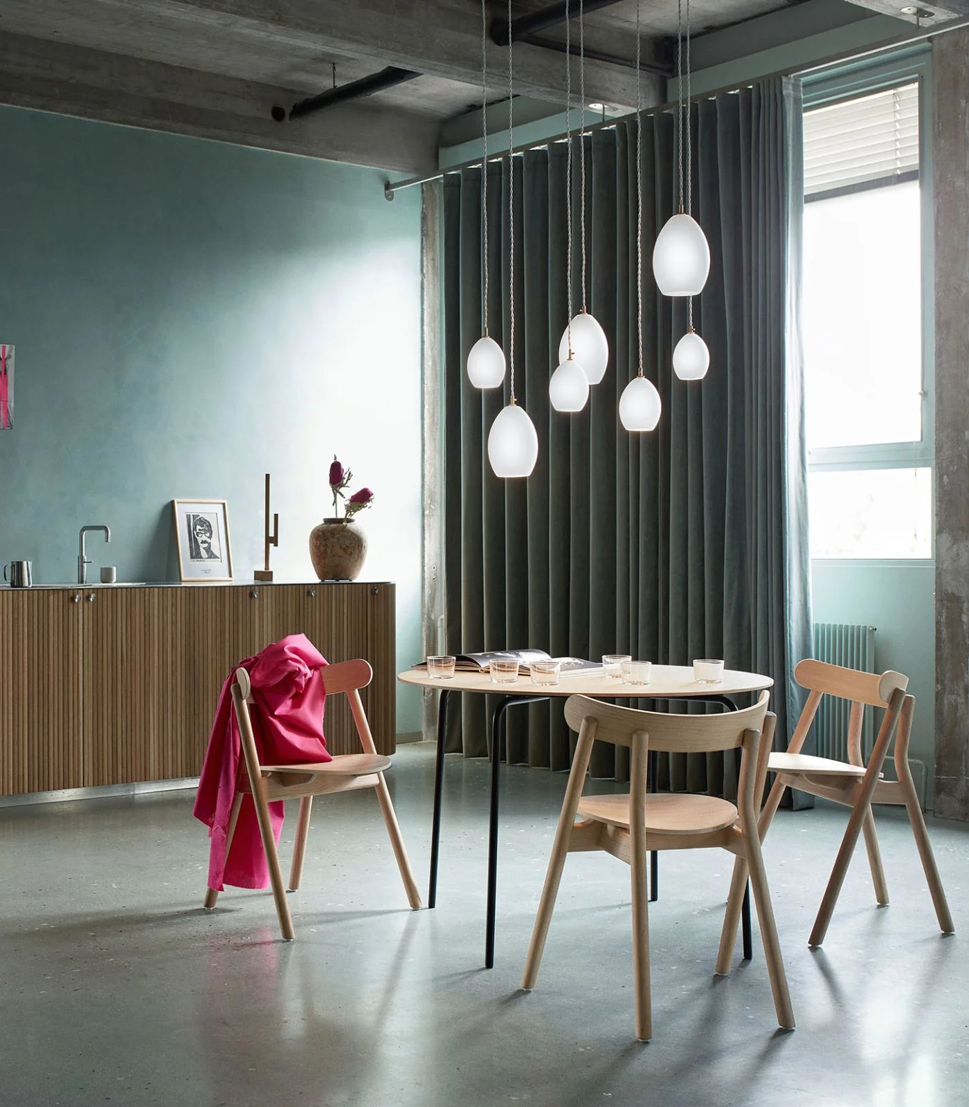 Unika Pendant Light