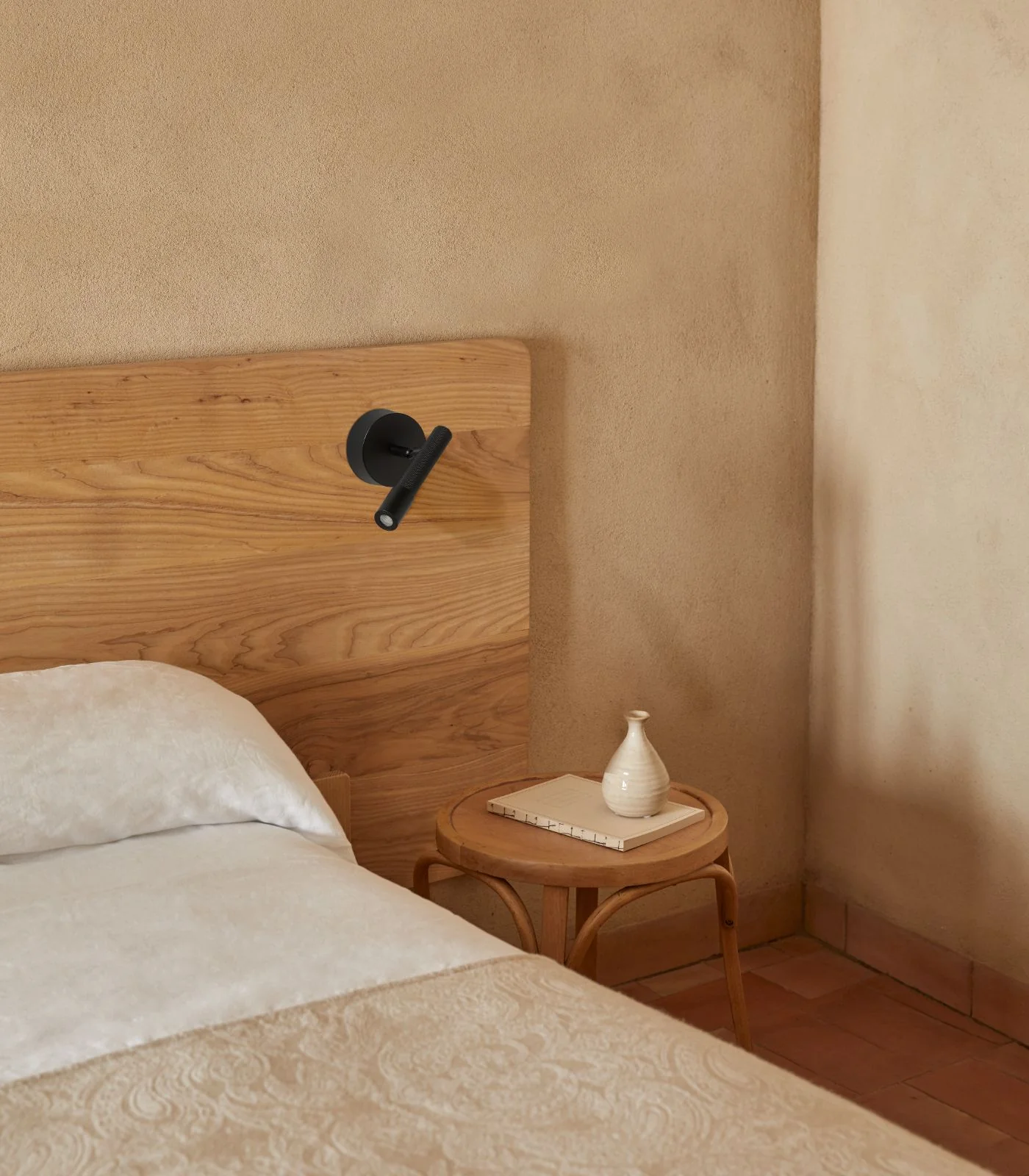 Ycro Wall Light